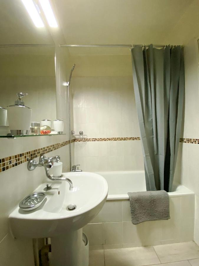 Apartmán New ! Joli F2 - 10Min De La Mer Nice Exteriér fotografie