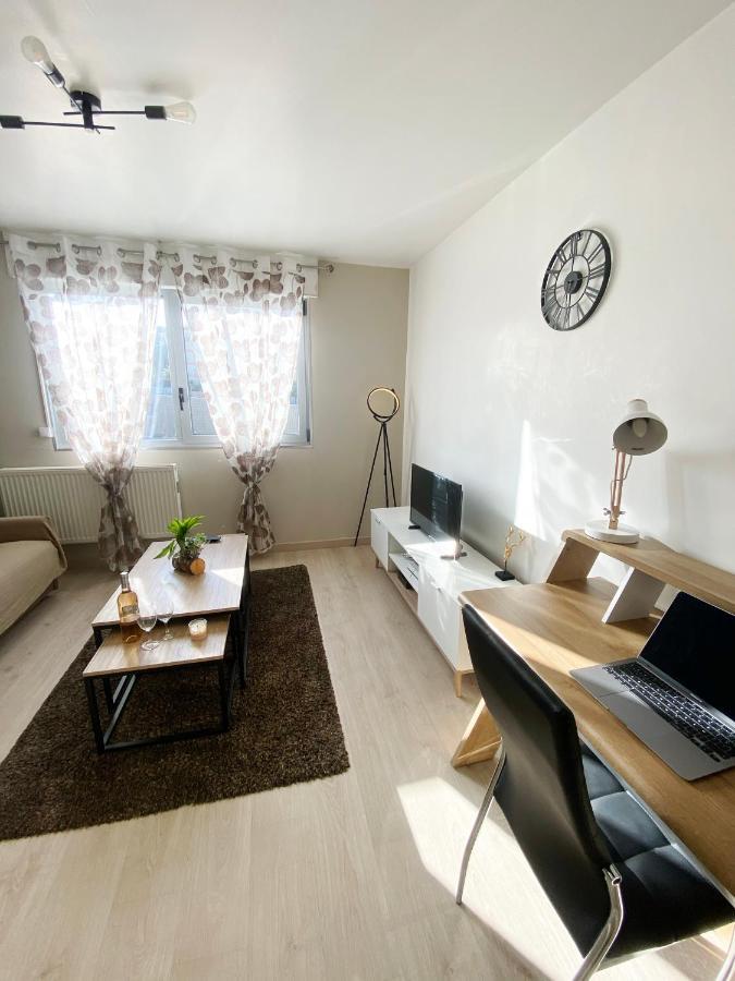 Apartmán New ! Joli F2 - 10Min De La Mer Nice Exteriér fotografie